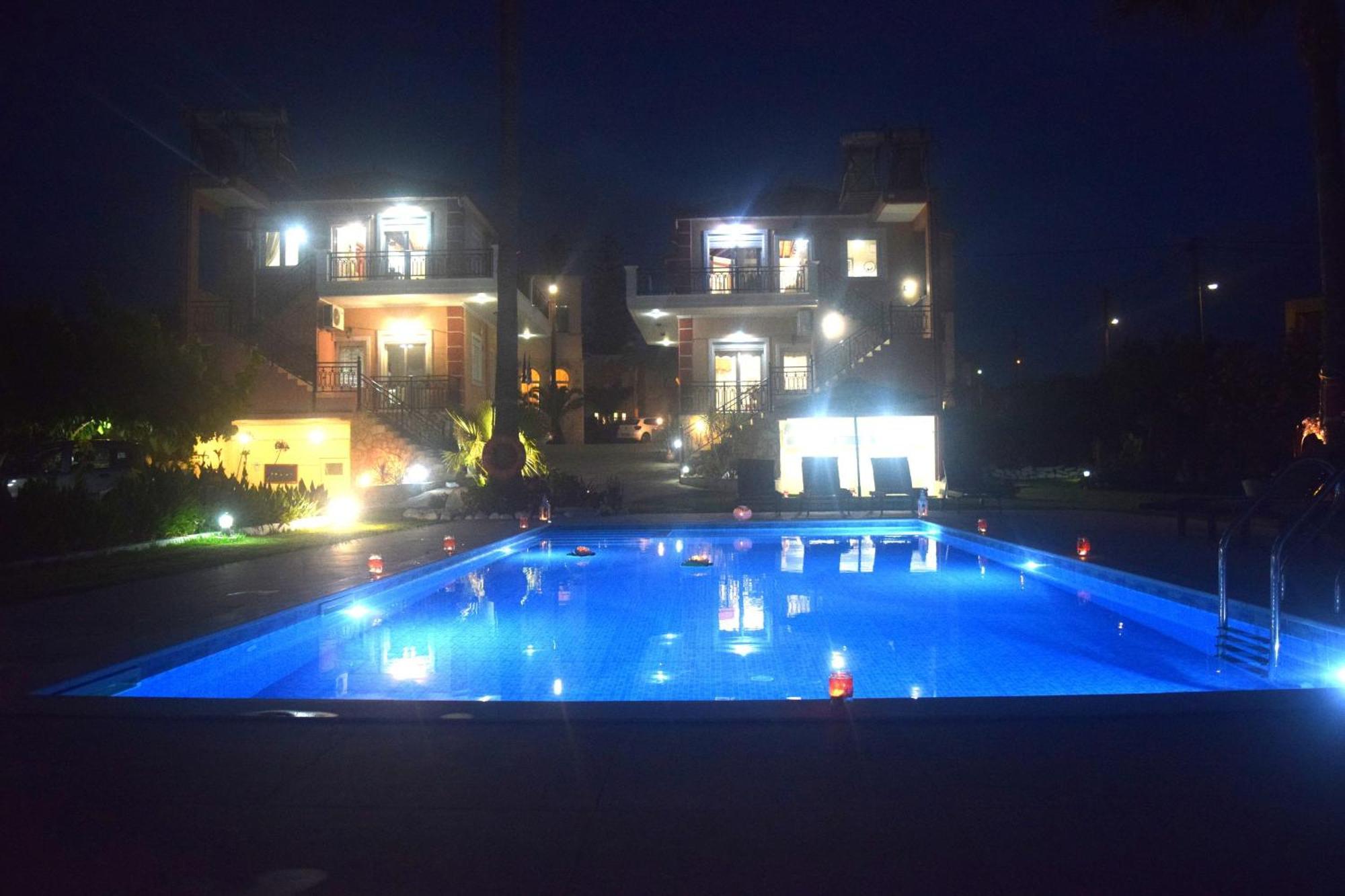 Socrate'S Apartment'S With Share Pool Kamisianá Extérieur photo